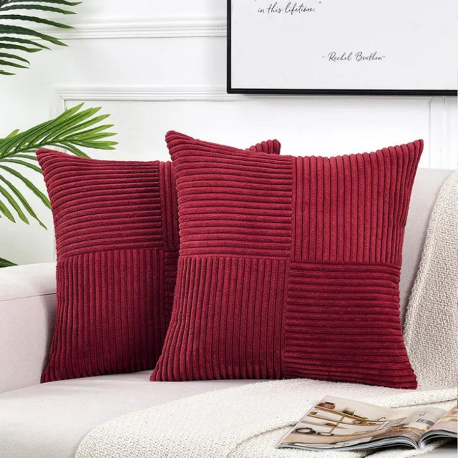 Ribbed Plush Cushion with Zip – 45 × 45 cm