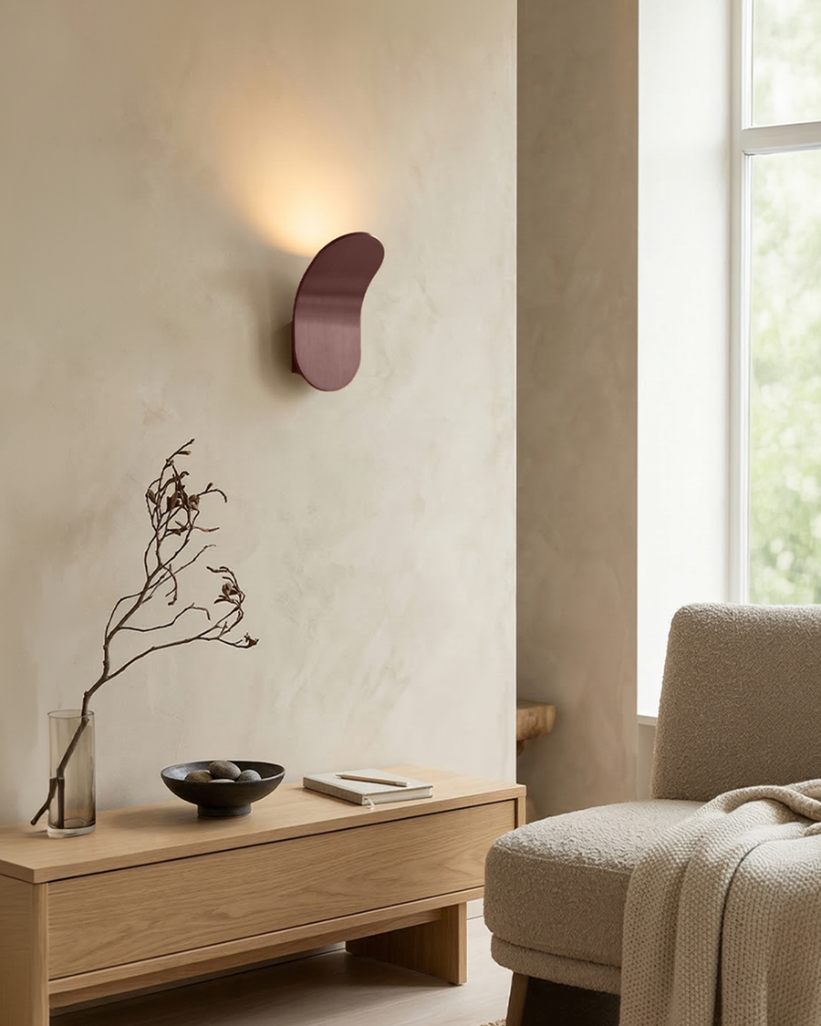 Curved Metal LED Wall Light – Four Finish Options