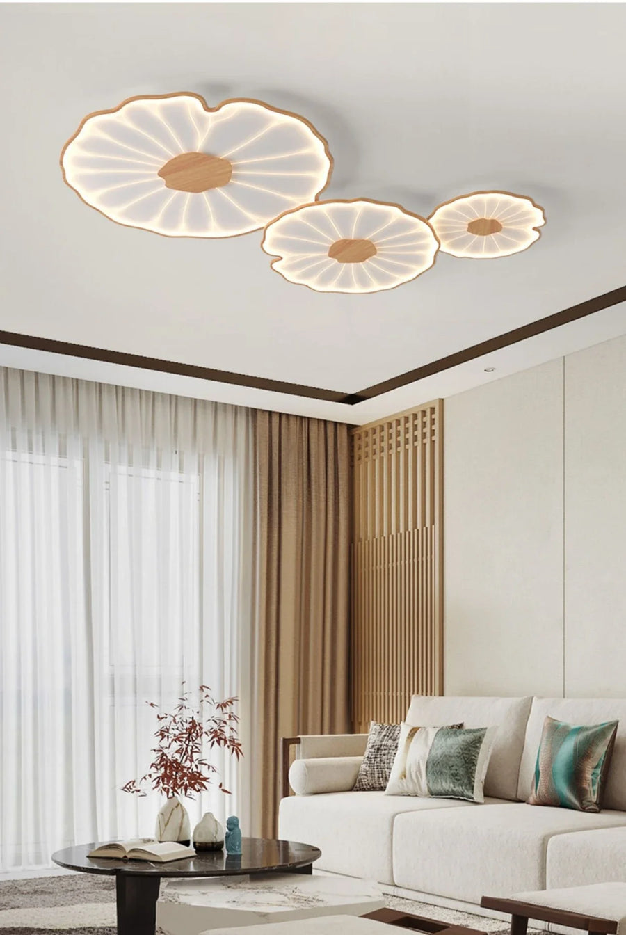 Leaf-Shaped LED Ceiling Light – Wood-Effect Finish