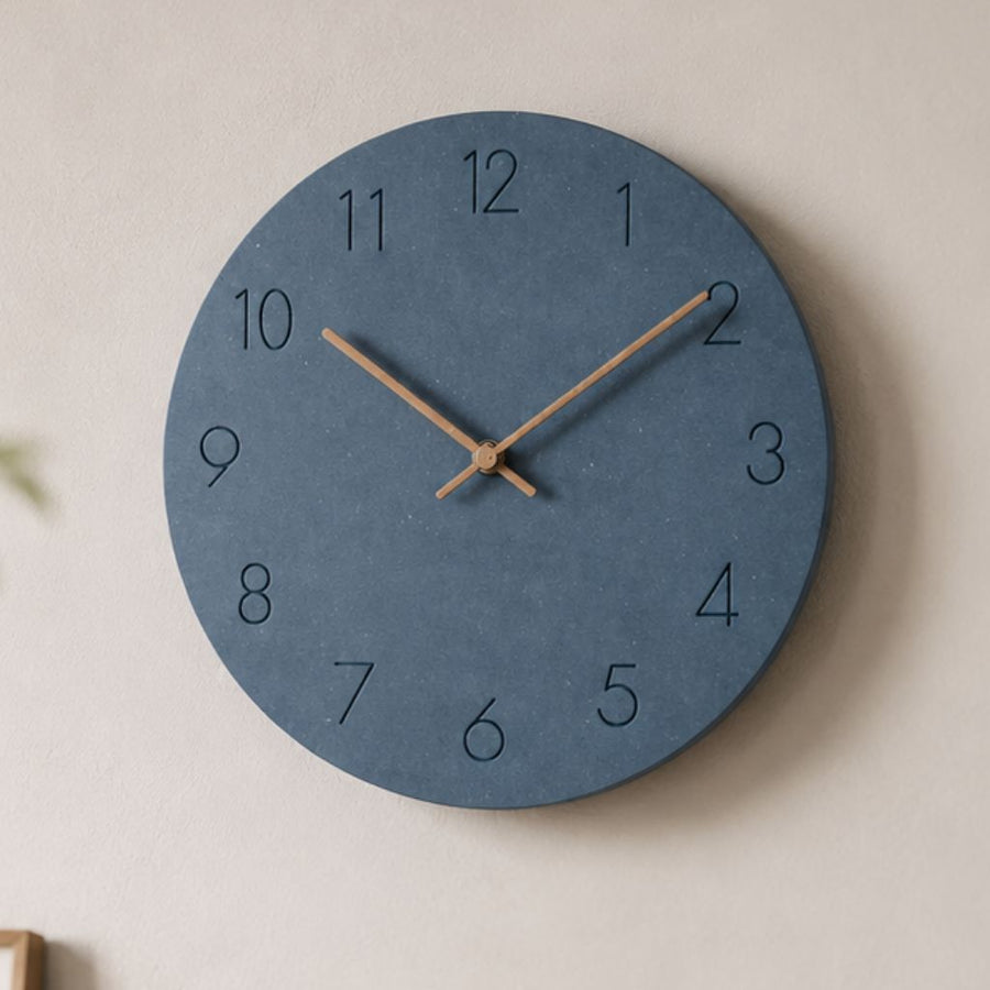 Round Wooden Wall Clock – Silent Movement, 29 cm